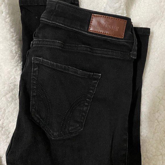 HP 🥳 Hollister Low-Rise Super Skinny Jeans - Picture 3 of 4
